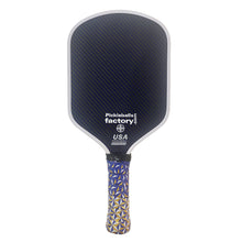 Load image into Gallery viewer, Kevlar Pickleball Paddle FACTORY-Thermoformed T700 Carbon Fiber Pickleball Paddle Thermoformed Kevlar Hybrid Pickleball Paddle
